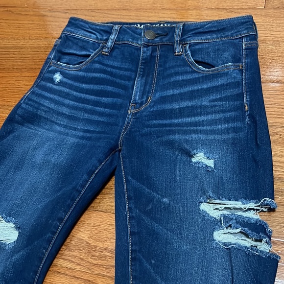 American Eagle Hi-RiseJegging Super Stretch X Size 6 Ripped - Picture 4 of 10